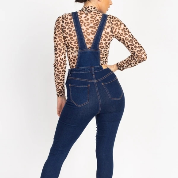 Distressed Denim Skinny Overalls - Picture 4 of 4